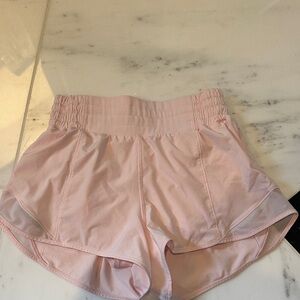 Lululemon Hotty Hot High Rise 2.5, size 4